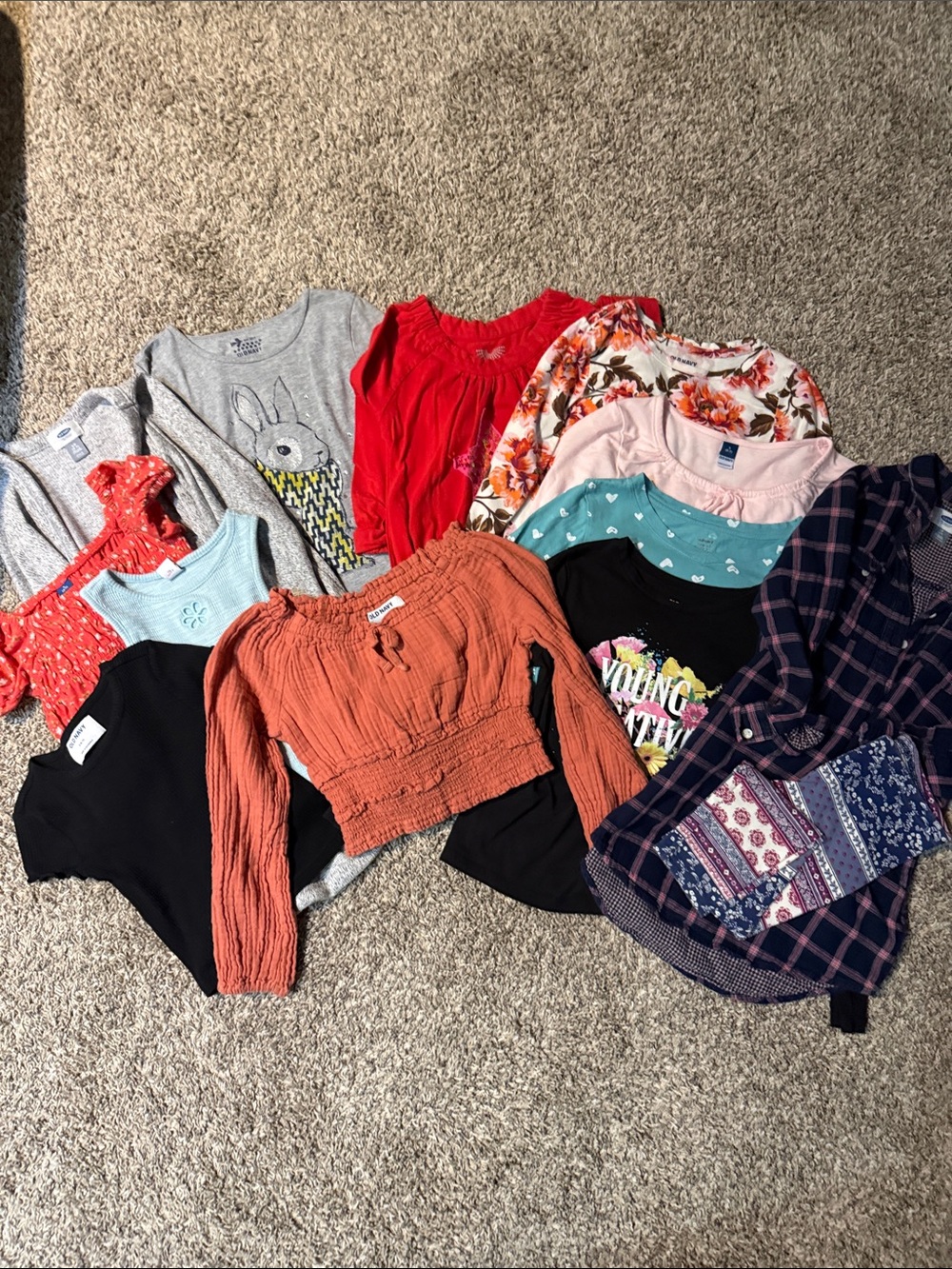 Old Navy 13 piece girls lot